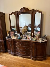 Beautiful Wooden Dressing Table With 3 Piece Mirrors