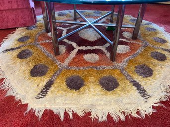 Magyar Fringed Octagonal Rug