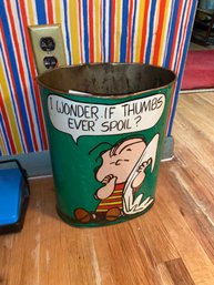 Vintage Charles Schultz Snoopy Linus Peppermint Patty 1970 Cheinco Trash Waste Can