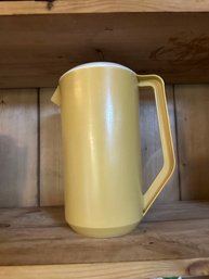 Vintage Harvest Gold Rubbermaid Tea/Water Pitcher