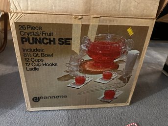 Vintage Jeannette Crystal Fruit Punch Set