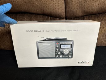 Eton_Reinventing Radio - S350 Deluxe High Performance Field Radio Unused