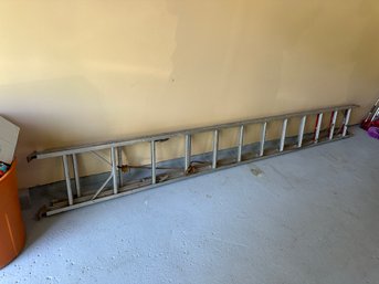 Aluminum Extension Ladder 24 Feet.