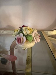 Beautiful Queens Floral Vase Of Roses Bone Figurine