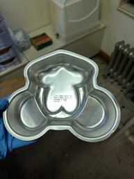 'Mickey Mouse Cake Pan'