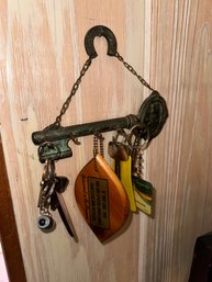 Decorative Wall Mounted Key Holder