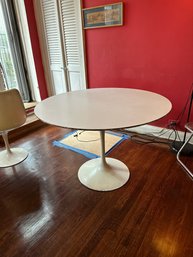 Eero Saarinen Tulip Table By Knoll