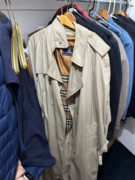 Burberrys Burberry Trench Coat #1 (CHECK AUCTION FOR NEWLY UPLOADED BURBERRY TRENCH #2!)