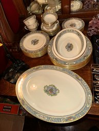 Stunning Hand 42 Pieces Of Painted Lenox Autumn Large Collection Dinnerware Set Service