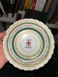 Victoria China - York Crest Plate