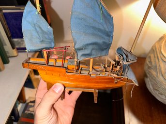 Chinese Carved Wood Model Chuan Boat