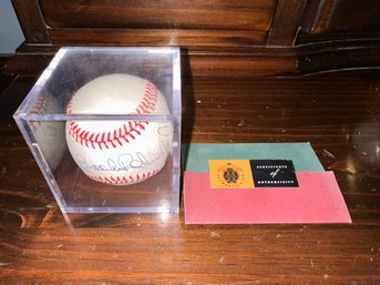 Brooks Robinson Autographed Baseball Upper Deck Authenticated