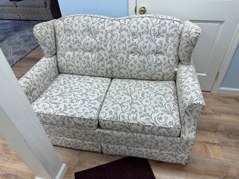 Vintage Floral Blue White Sofa Love Seat