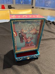 Vintage 1981 Otagiri Circus Music Box