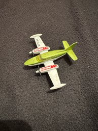 Matchbox Sky Busters SB9 Cessna 402 Metallic Lime & White