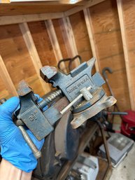 Swivel Bench Top Vise And Anvil 3 1/2' Jaw No. 66-8