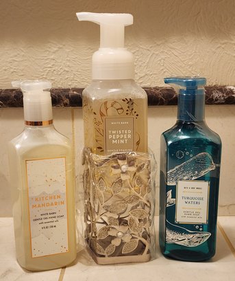(3) Assorted BATH AND BODY Essentials #8
