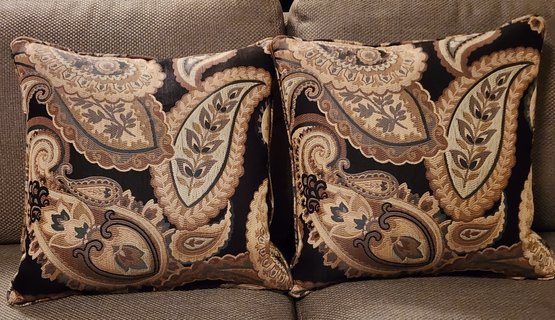 (2) Matching Decorative Throw Pillows