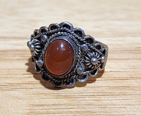 Vintage STERLING SILVER Ring With CARNELIAN Center Stone #A5