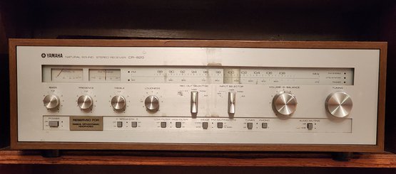 Vintage YAMAHA CR-820 Stereo Reciever