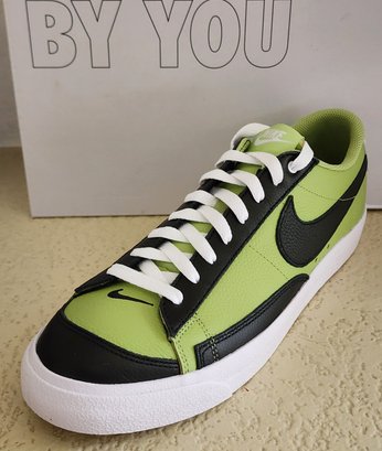 Brand New CUSTOM One Of A Kind NIKE Size 10.5 Men's Shoes