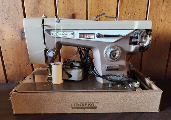 Vintage EMDEKO Sewing Machine With Case