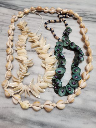 (3) Vintage Shell Style Fashion Necklaces #S39