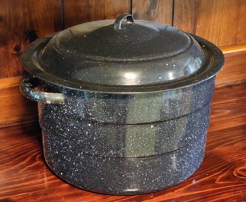 Large Black Enamel Cookware Pan With Lid