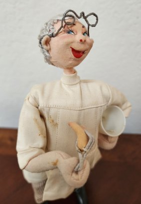 Vintage ROLDAN KLUMPE Dentist Doll - Wool & Felt Cloth
