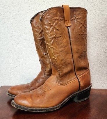 Vintage ACME Size 10D COWBOY Boots