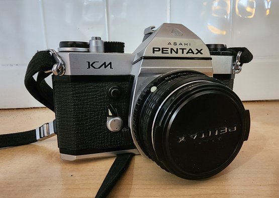 Vintage PENTAX KM 35mm Camera With Soft Carry Case