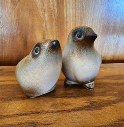 (2) Vintage Ceramic Peruvian Bird Home Decor Selections