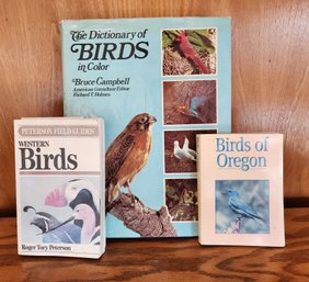 Nice Assortment Of Bird Reference Books