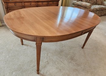 Vintage DREXEL TRIUNE Style Dining Table With (3) Extension Leaves