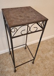 Metal DISPLAY Table Stand With Woven Theme