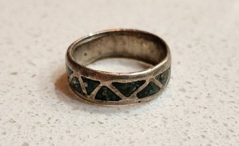 Vintage Size 9 Handmade Silver Tone Ring Native American Style