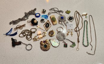 Vintage Assortment Of Jewelry