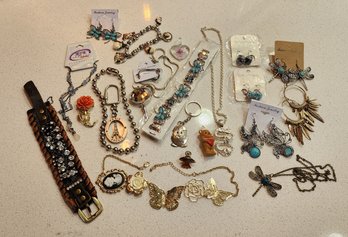 Vintage Assortment Of Jewelry