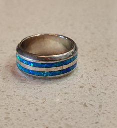 Vintage Opal Inset Ring SIZE 7 Silver Tone