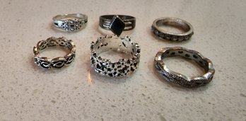 Assortment Of (6) Costume Jewery Silver Tone Rings