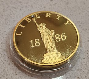 Gold Layered Statue Of Liberty 1886 Commemorative Coin With Crystal Inlay