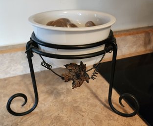 Ceramic Bowl With Elevated Metal Display