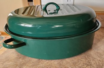 Large Green Metal Cooking Pan With Lid