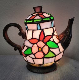 Vintage Teapot Style Stained Glass Table Lamp