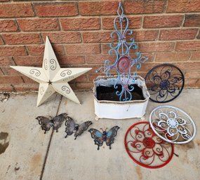 Nice Assortment Of Outdoor Metal Yard Decor Accents