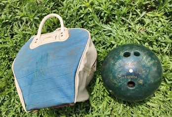 GALAXIE 300 Bowling Ball With Original Carry Case