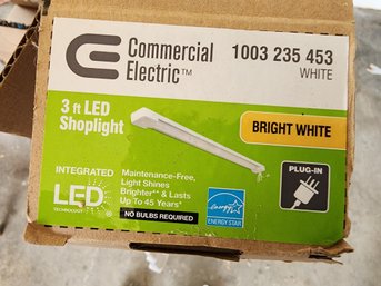 3 Foot LED Shoplight