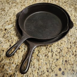 GRISWOLD Cast Iron Cooking Pans