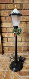 Vintage Lamp Post Holiday Christmas Decoration