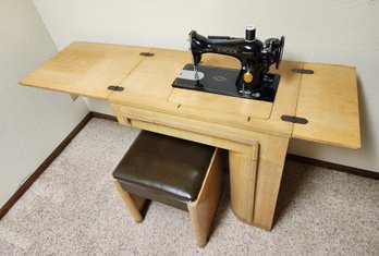 Vintage SINGER Sewing Machine With Desk And Stool